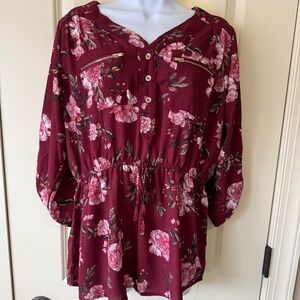 Justify Blouse size Large